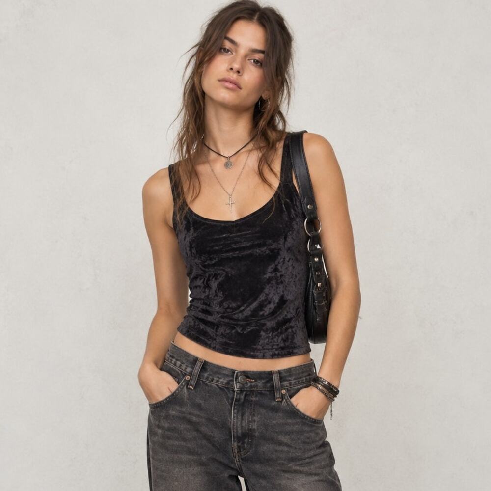 Vintage 90s Y2K Black Crushed Velvet Tank Top Dark Fairy Tee Whimsigoth Grunge